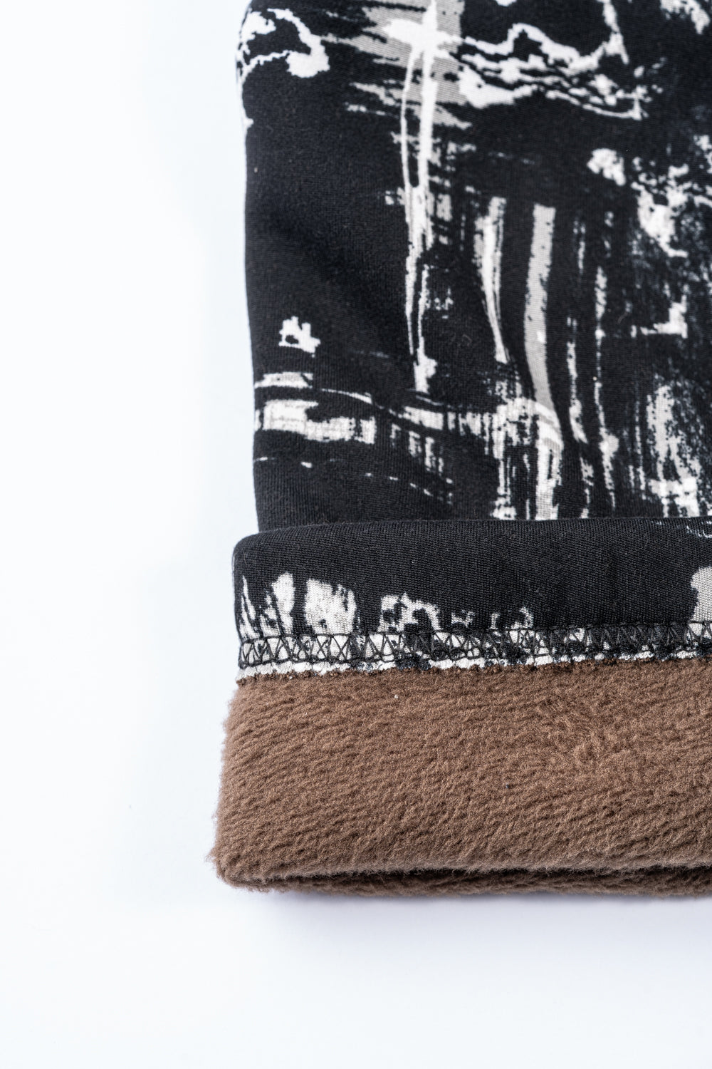 Black & Gray Design - Cozy Lined Leggings