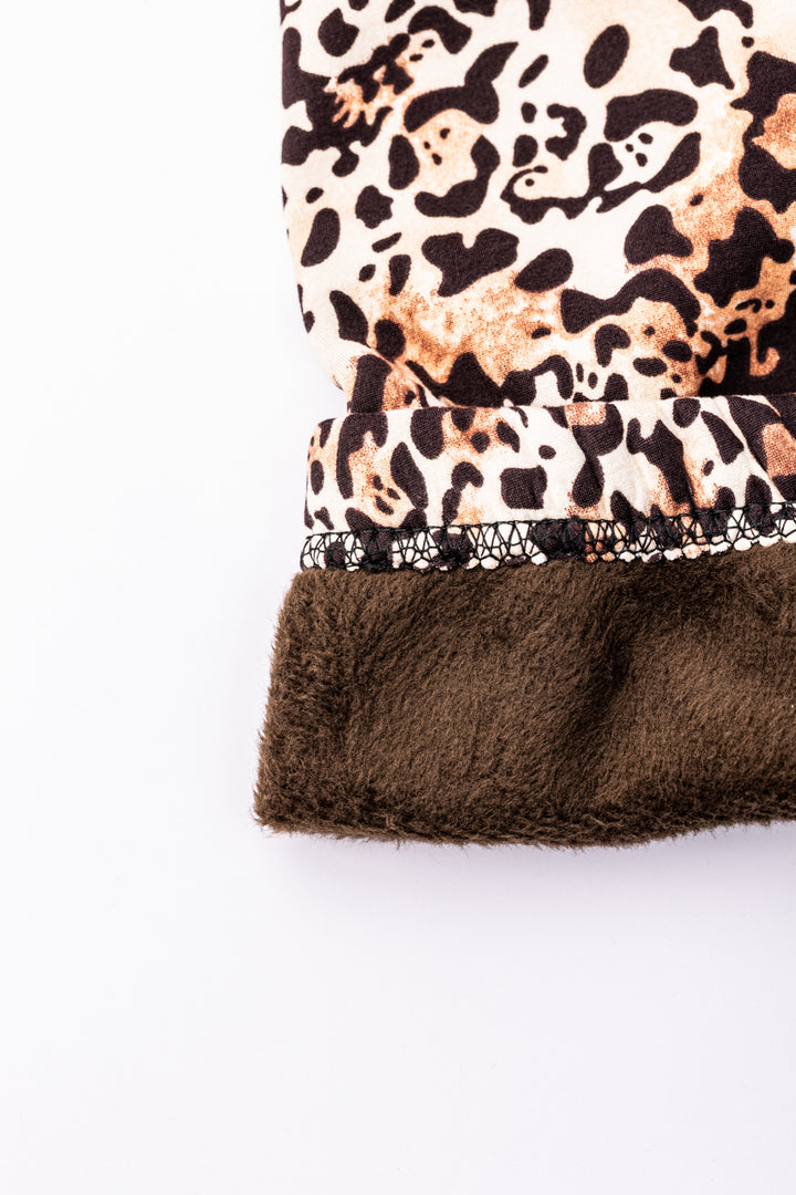 Leopard Chic - Cozy Lined