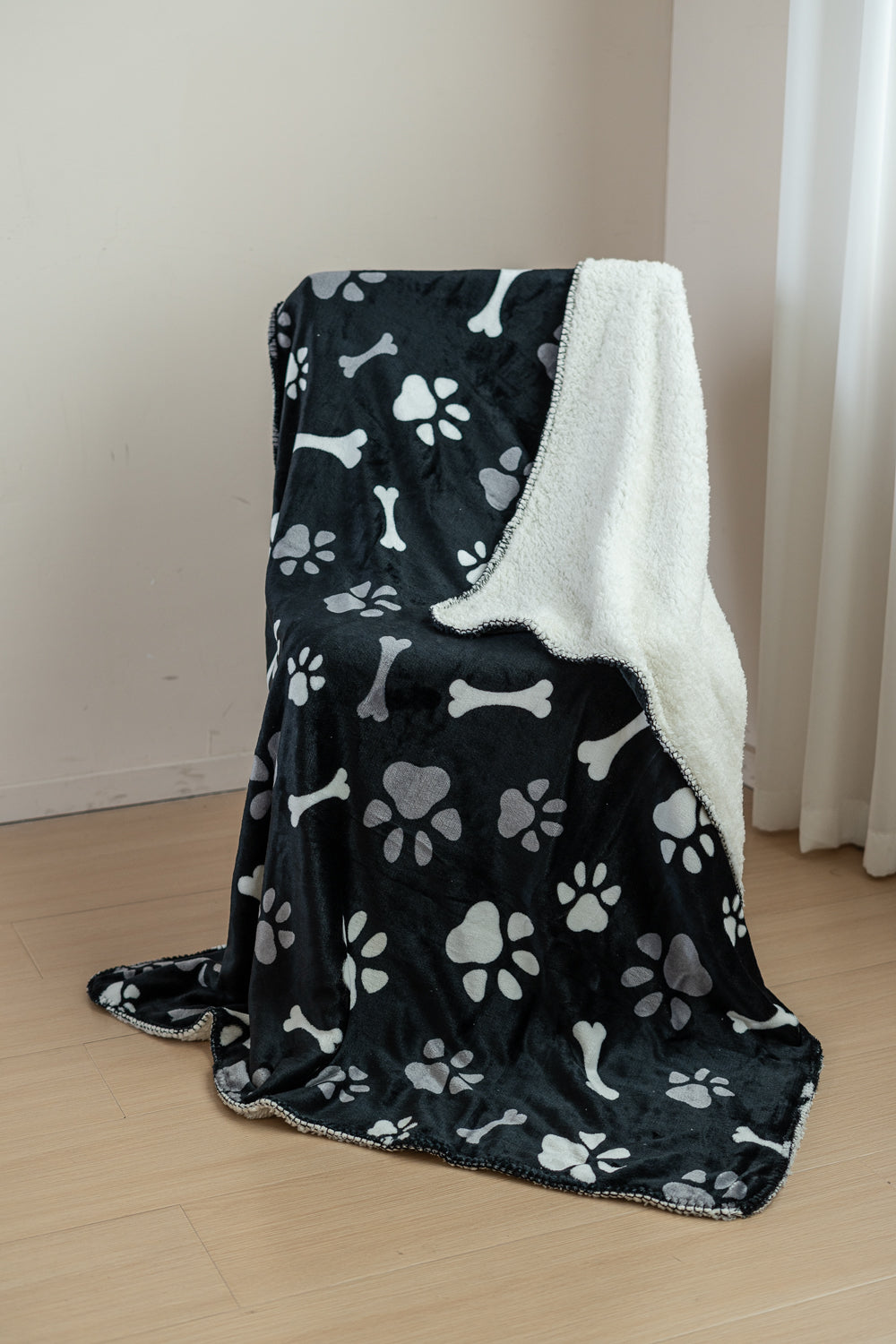 Black Little Paws - Sherpa Blanket