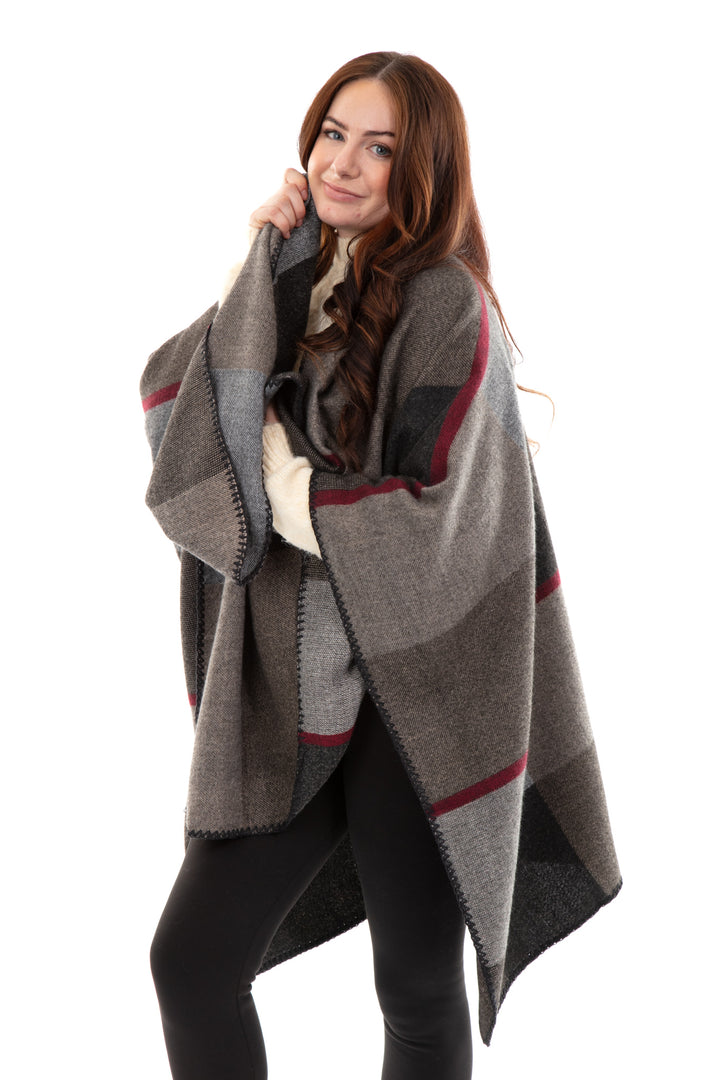 Laisha - Poncho Scarf