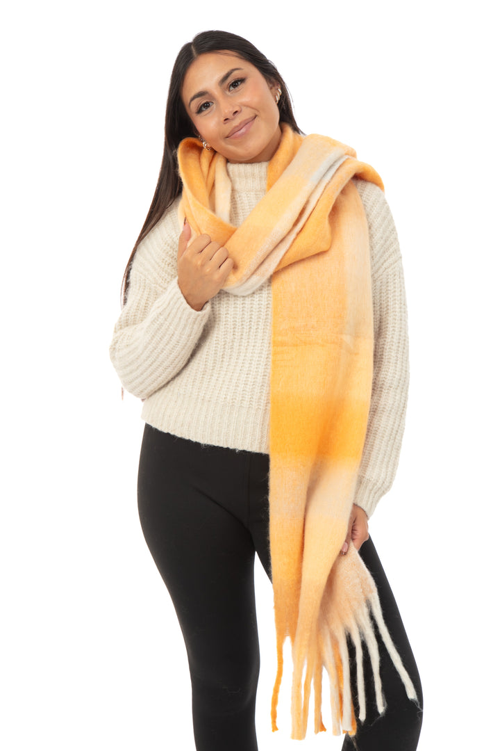 Eliza - Bouclé Scarf