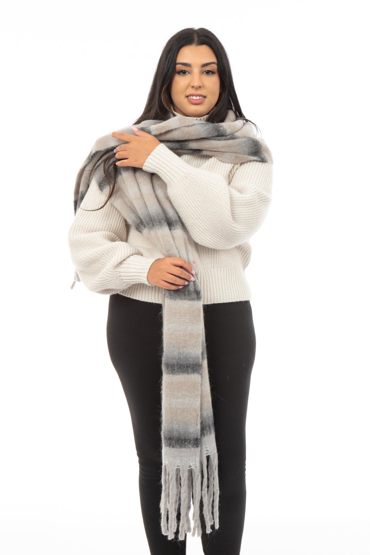 Clarise - Bouclé Scarf