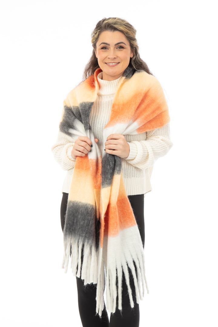 Molly - Bouclé Scarf