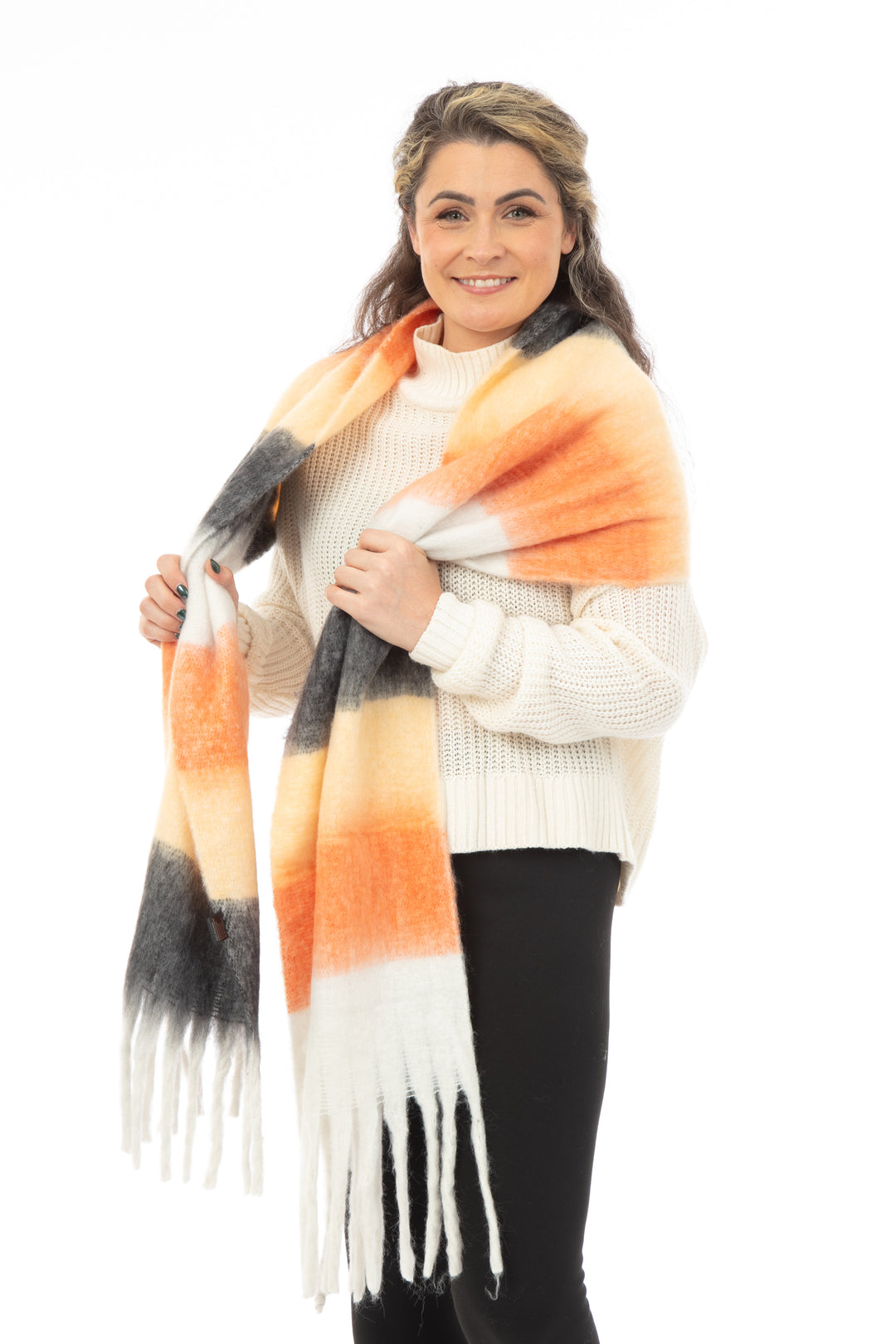 Molly - Bouclé Scarf