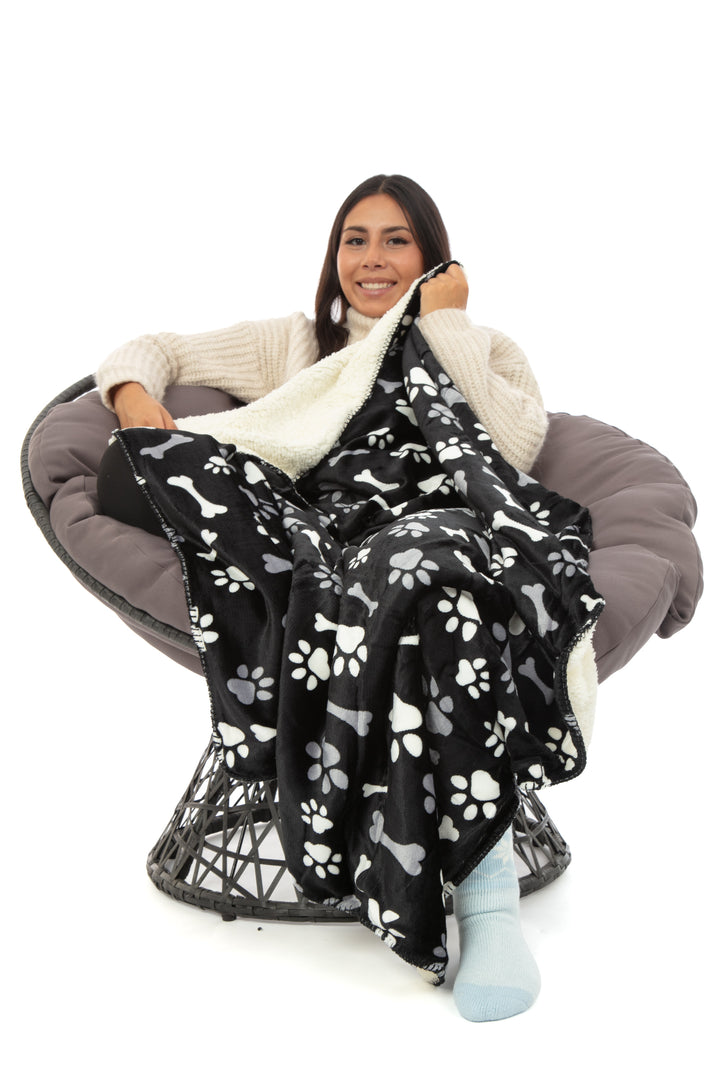 Paws & Cozy - Sherpa Blanket