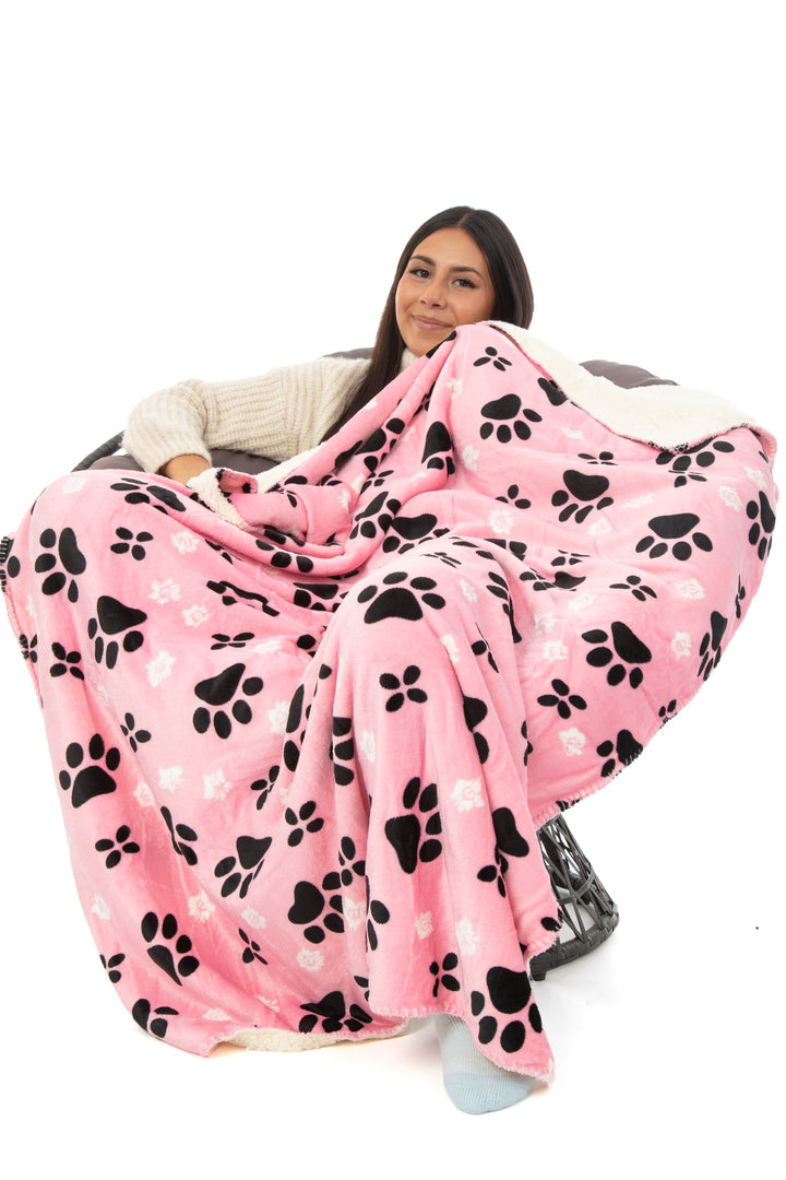 Pretty Paws - Sherpa Blanket