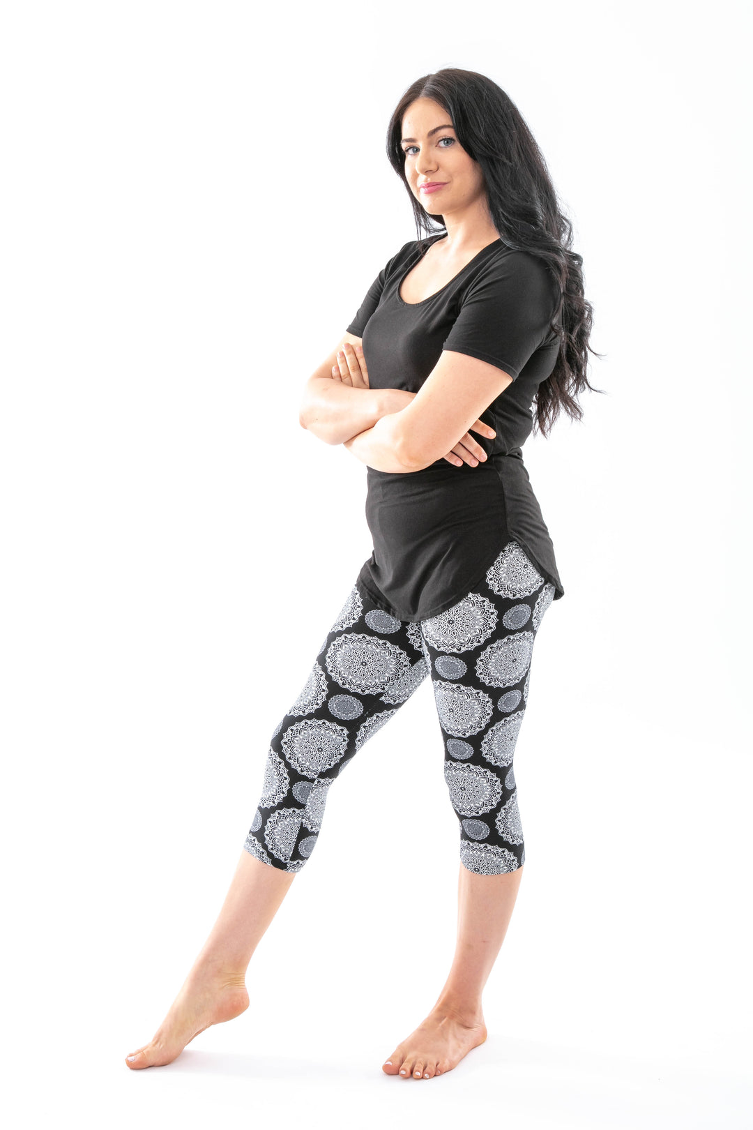 Mandala B&W - Capris