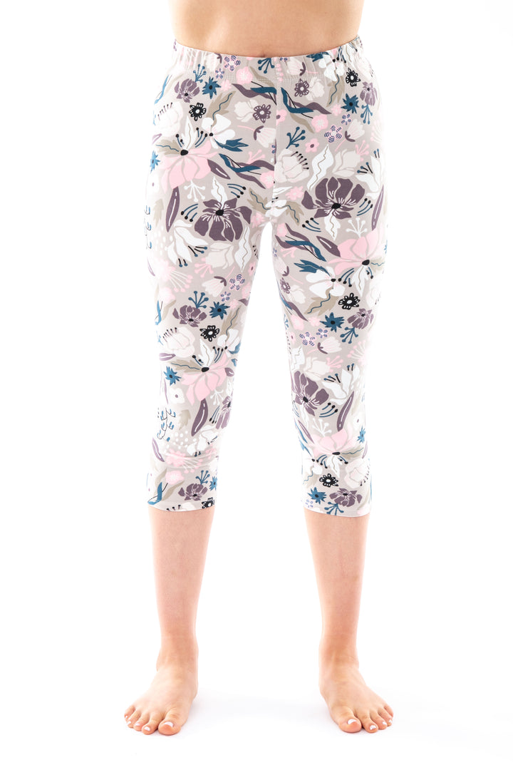 Lilies - Capris