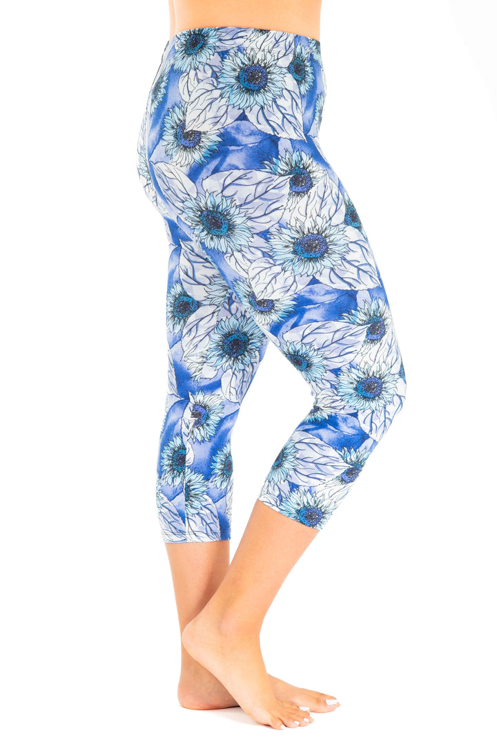 Blue Daisies - Capris