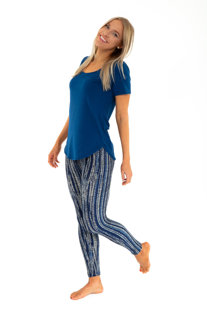 Vintage Blue Lines - All Season Leggings