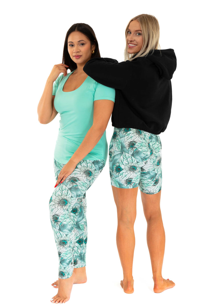 Green Daisies - Shorts