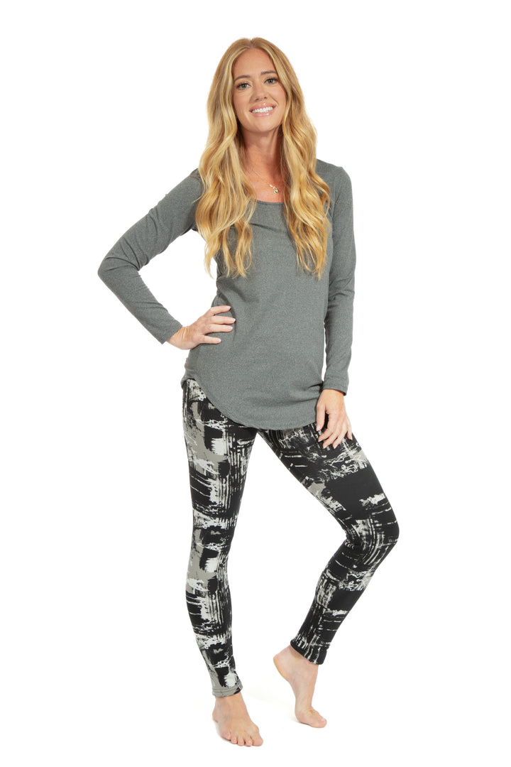 Black & Gray Design - Cozy Lined Leggings