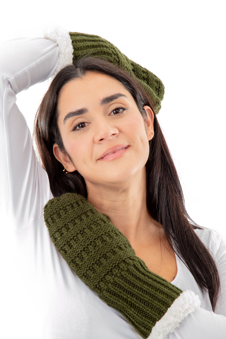 Green - Cozy Lined Mittens