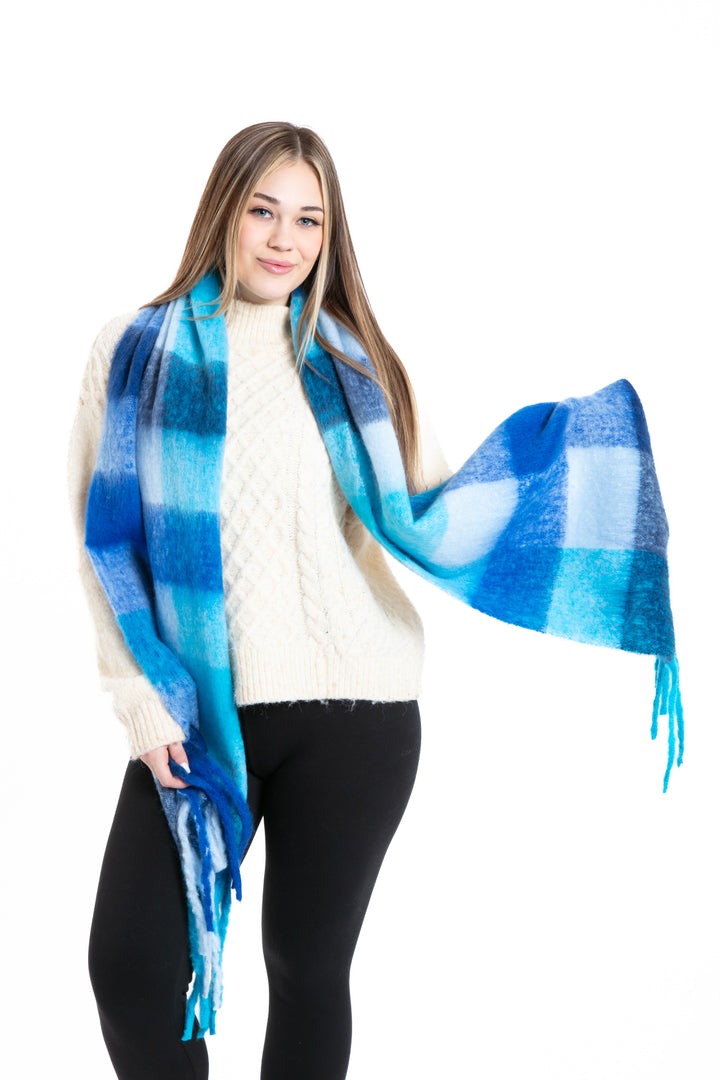 Keila - Bouclé Scarf