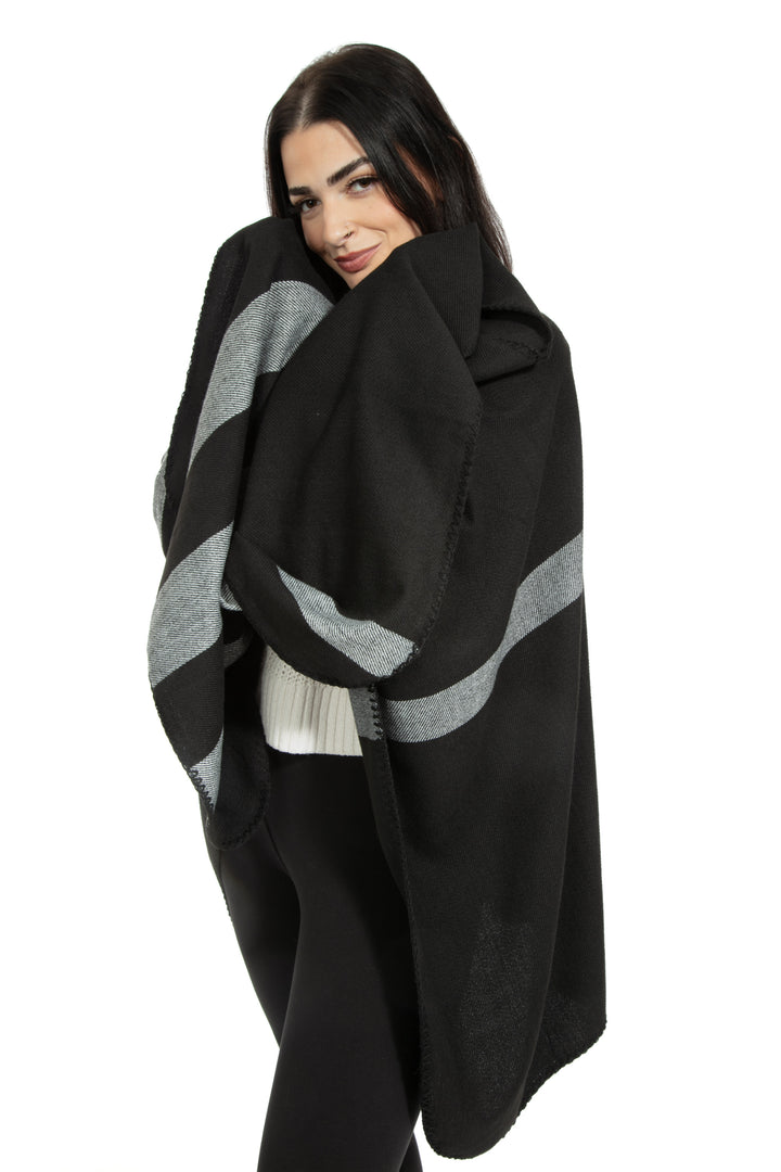 Yavanna - Poncho Scarf