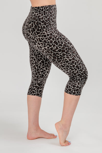JWZUY Side Drawstring Capri Leggings for Women Lightweight Elastic Waist  Slim Capris Pants Summer Solid Pants 1-Black S 