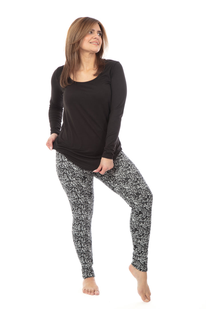 B&W Connections - Cozy Lined Leggings