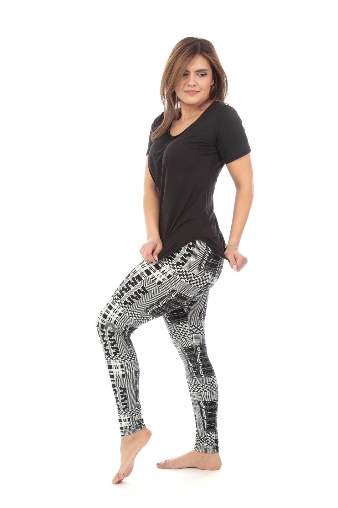 Black & White Abstract - All Season Leggings
