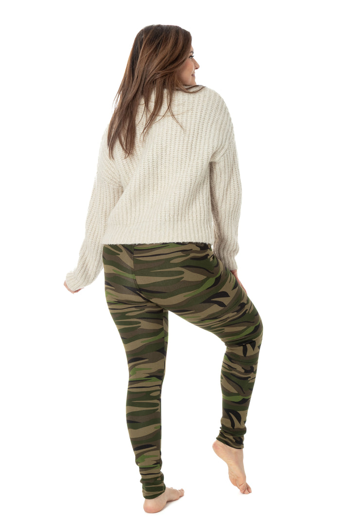Green Camouflage - Cozy Lined Leggings