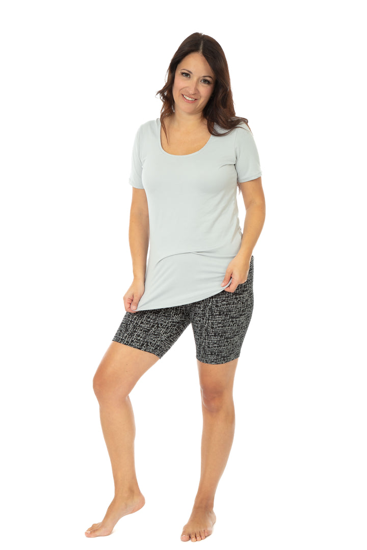White Lines - Shorts