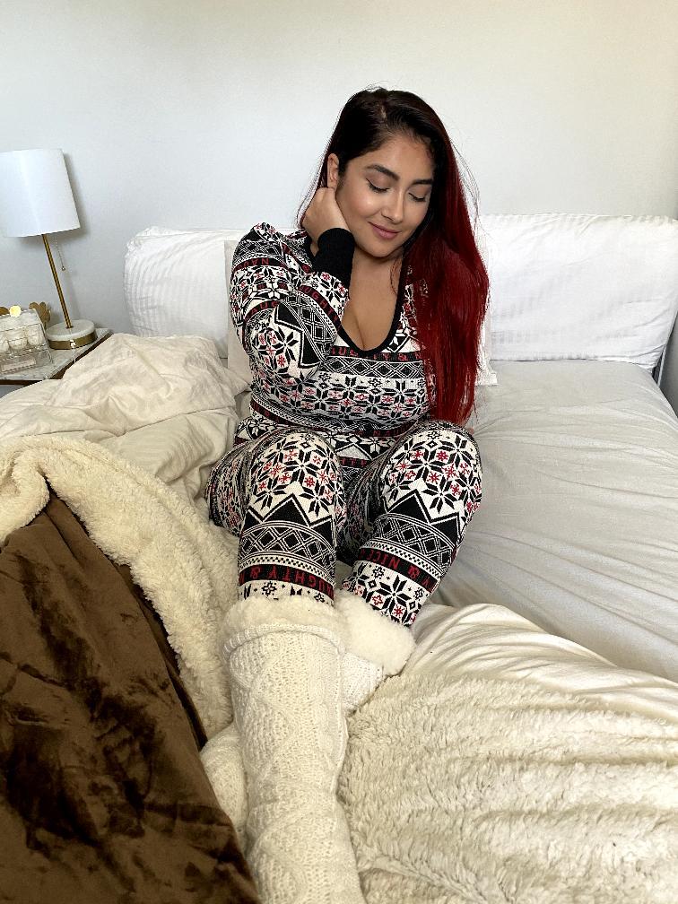 Cozy lounge socks sales